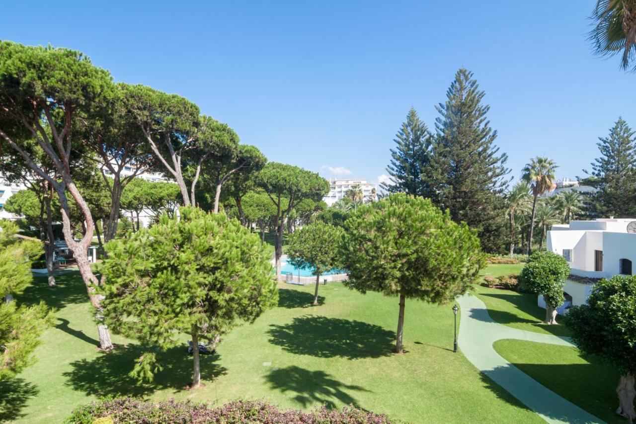 Lujoso Apartamento De 2 Dormitorios En Banus Marbella Luaran gambar