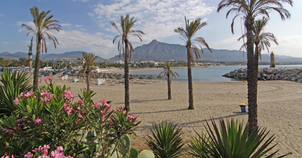 Lujoso Apartamento De 2 Dormitorios En Banus Marbella Luaran gambar